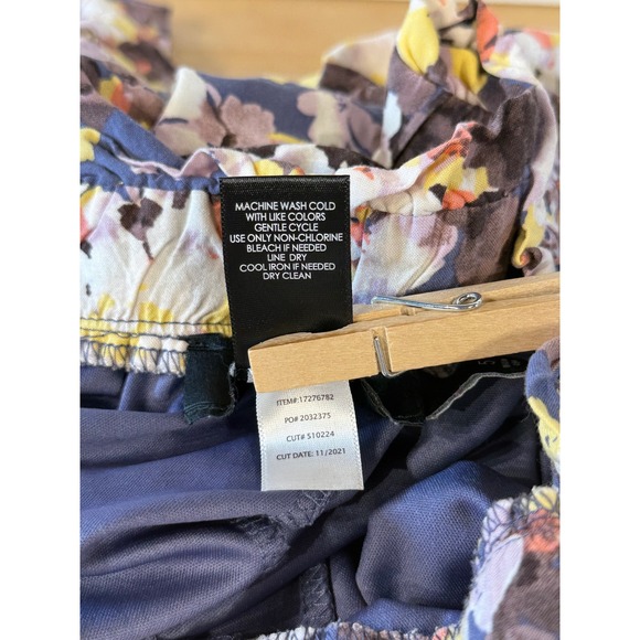 Torrid Floral Print Shorts Plus Size‎ 5 Elastic Waist Pull On Lined - Picture 3 of 5